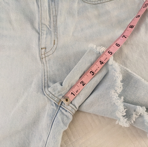 MADEWELL Jean Shorts Women Size 29 The 90s Mid-Length Denim Raw Hem - Picture 12 of 14